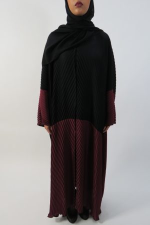 Amanis-Full-Pleated-Black-and-Burgundy-Open-Abaya-Style-UK-1