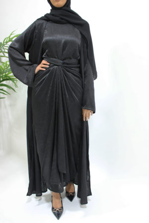 AMANIS LIMITED EDITION 4 PIECE CRUSHED SATIN OPEN ABAYA SET - BLACK 1