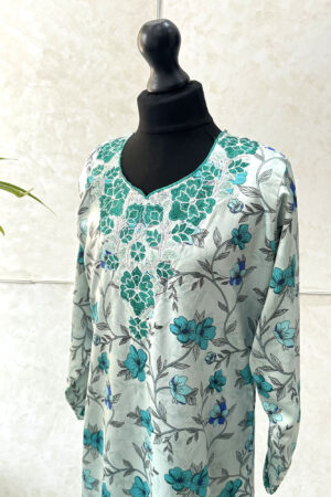 GILRS MUKHAWAR - TURQUOISE FLORAL 1